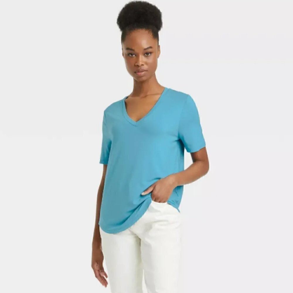 A New Day Light Blue V-Neck Drape Relaxed Fit Short Sleeve T-Shirt M